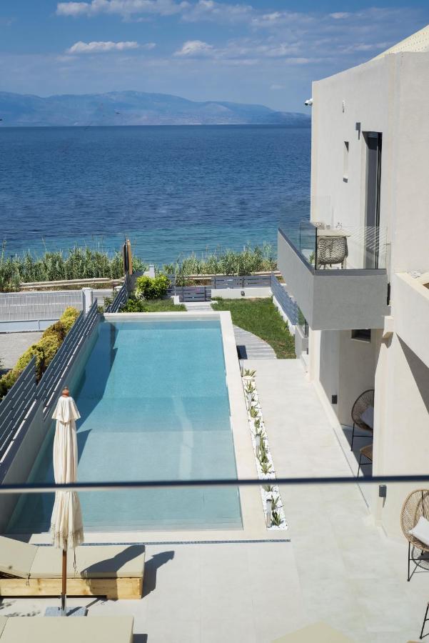 Theros Suites Dhiminio Exterior foto