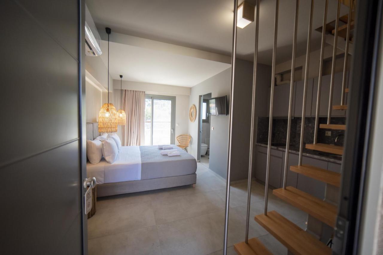 Theros Suites Dhiminio Exterior foto